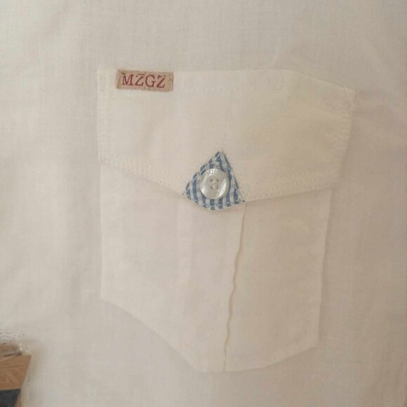 Men's White Short Sleeve Button Down Shirt, size S - Picture 4 of 9